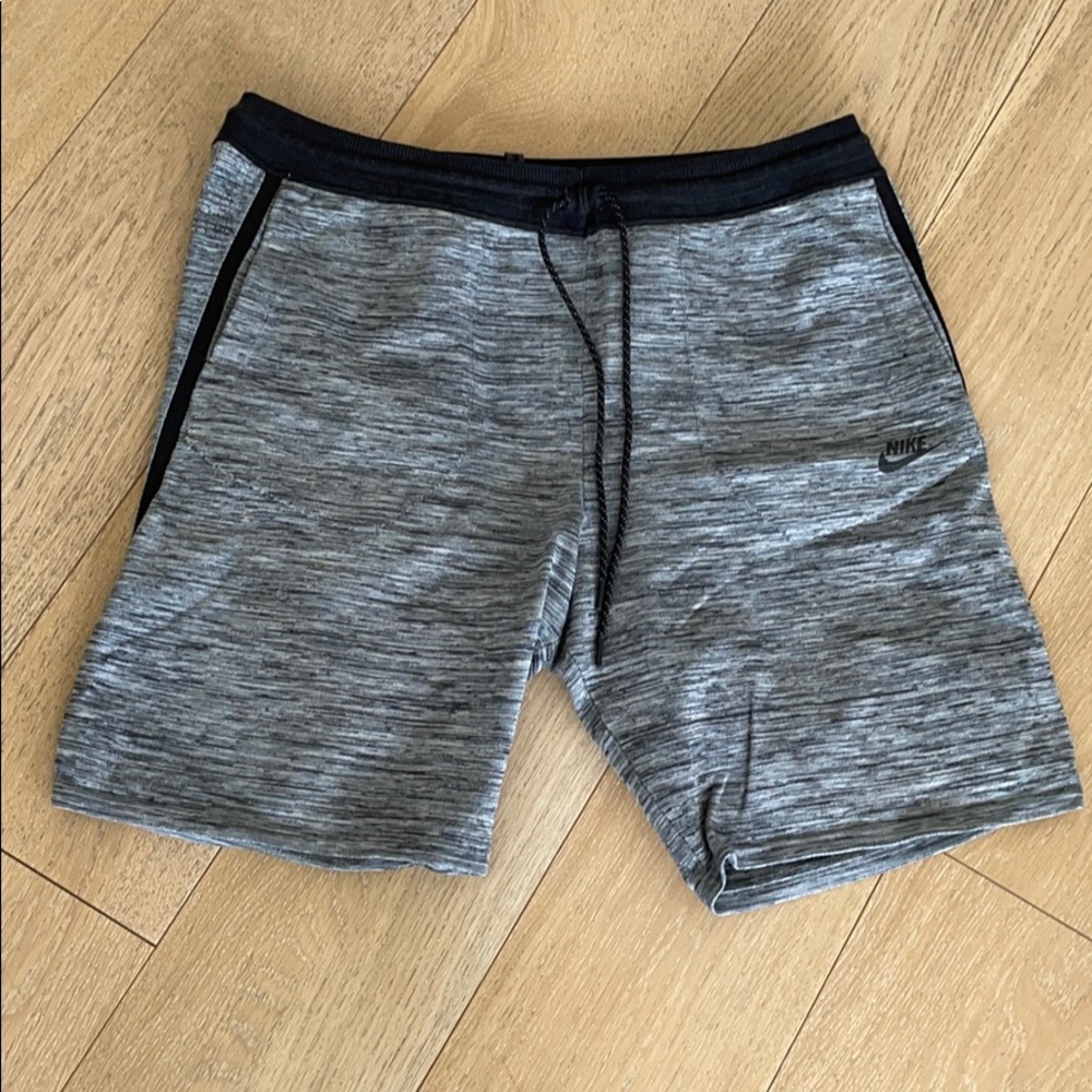 Nike men’s shorts